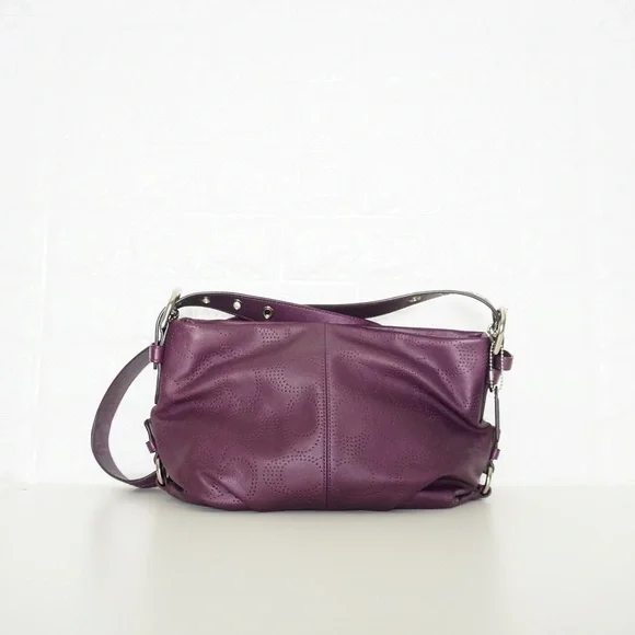 Coach Handbag beautiful!! - Picture 2 of 13